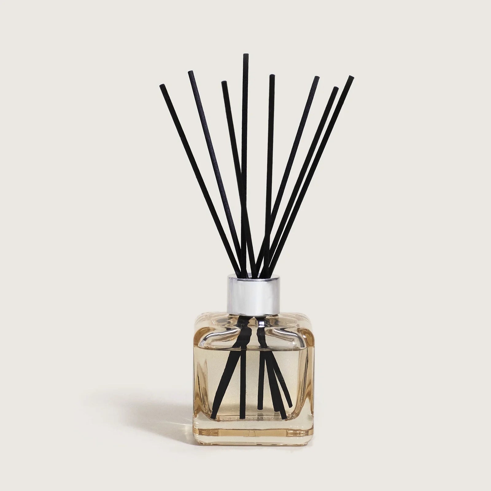 Free From  Pet Odours Scented Reed Diffuser