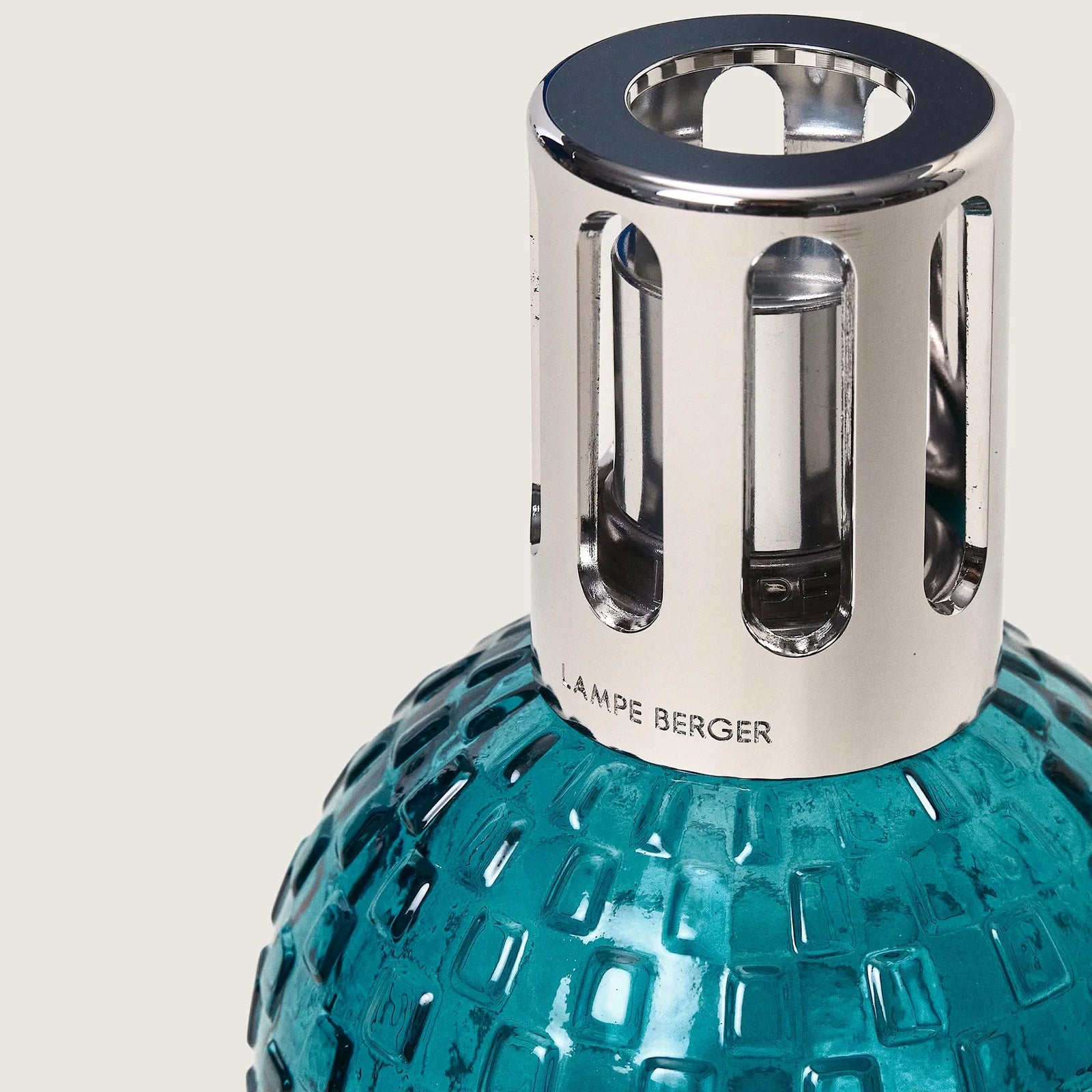 Green Disco Lamp Berger Set with Cozy Musk Fragrance
