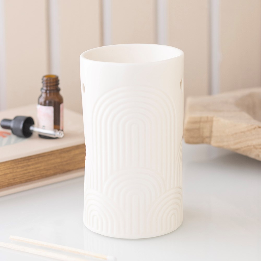 Embossed Arch Ivory Melt Warmer and Oil Burner