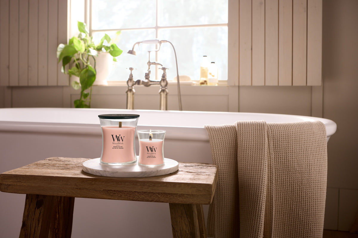 Manuka Nectar WoodWick Medium Hourglass Candle