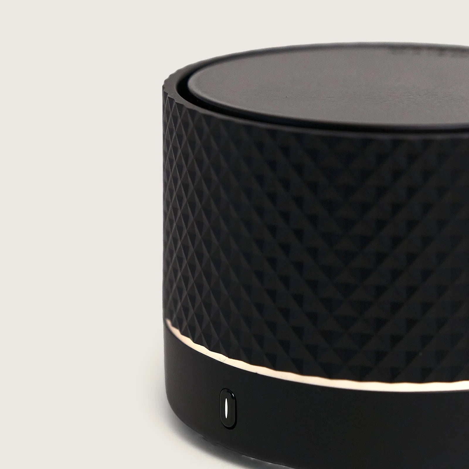Nomad Electric Diffuser - Black incl Vanilla Gourmet Fragrance