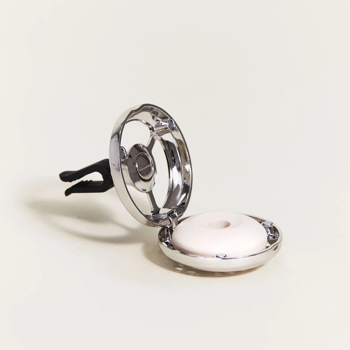 Maison Berger Car Diffuser Kit inc. Ocean Breeze Fragrance